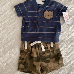 NWT Newborn Camo short set